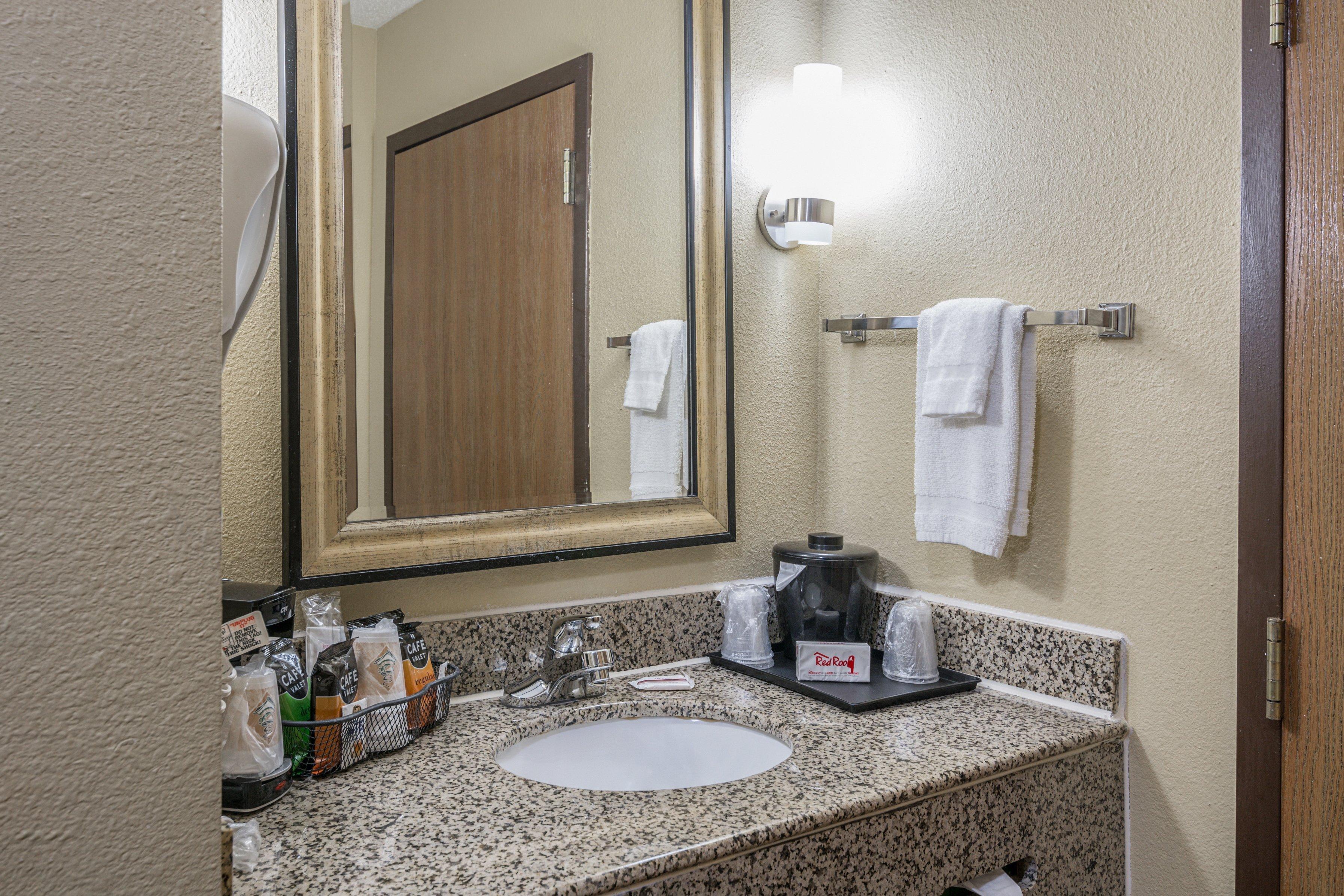 Red Roof Inn & Suites Литл-Рок Экстерьер фото